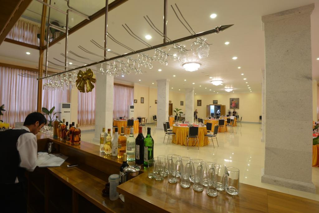 Hotel Sidney Γιανγκόν Εξωτερικό φωτογραφία