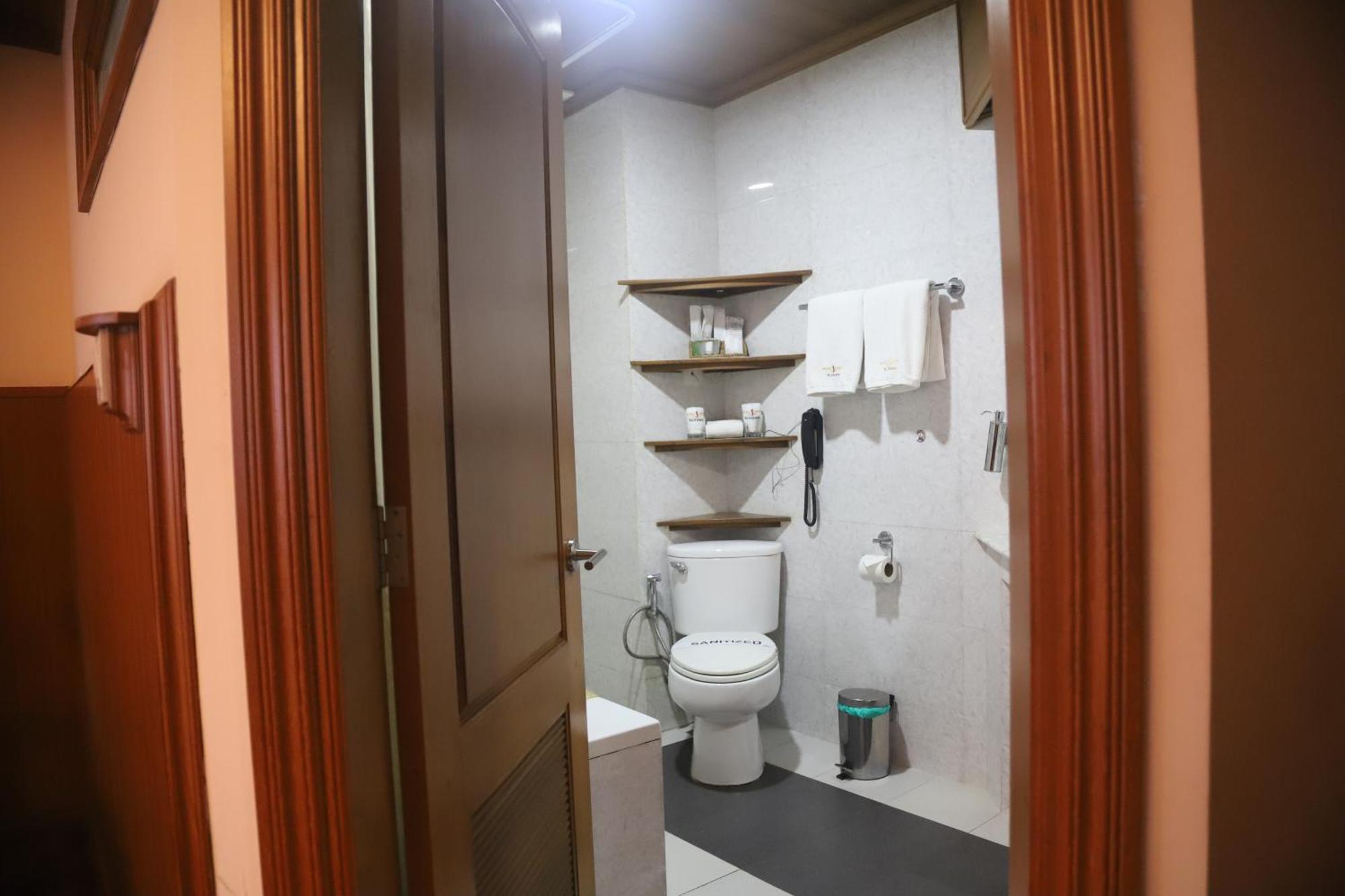 Hotel Sidney Γιανγκόν Εξωτερικό φωτογραφία