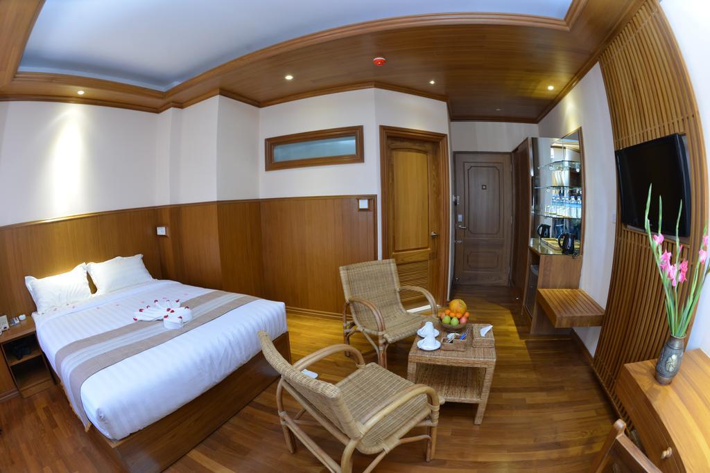 Hotel Sidney Γιανγκόν Εξωτερικό φωτογραφία