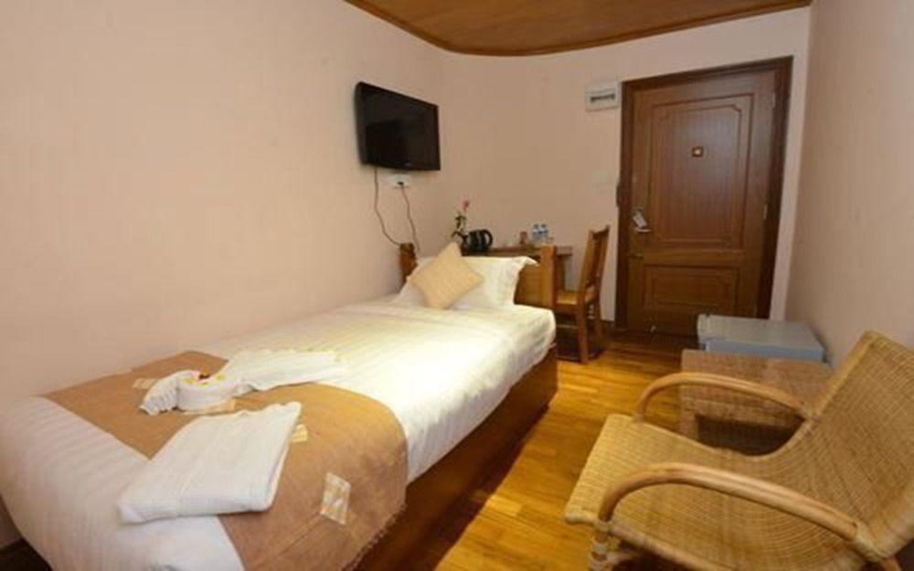 Hotel Sidney Γιανγκόν Εξωτερικό φωτογραφία