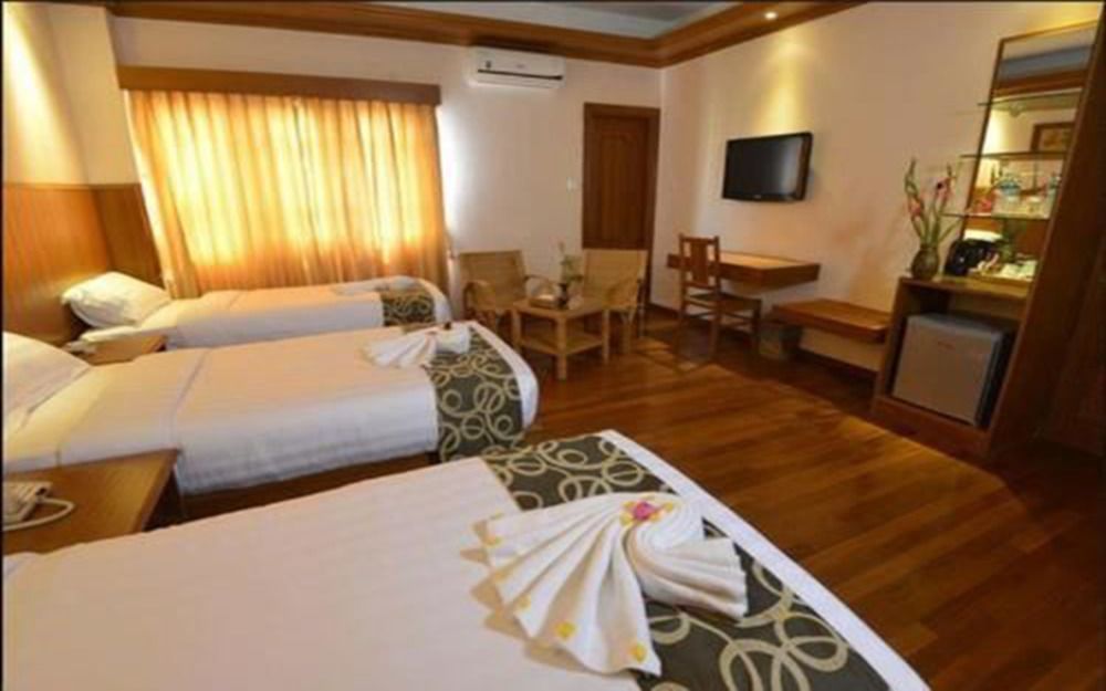 Hotel Sidney Γιανγκόν Εξωτερικό φωτογραφία